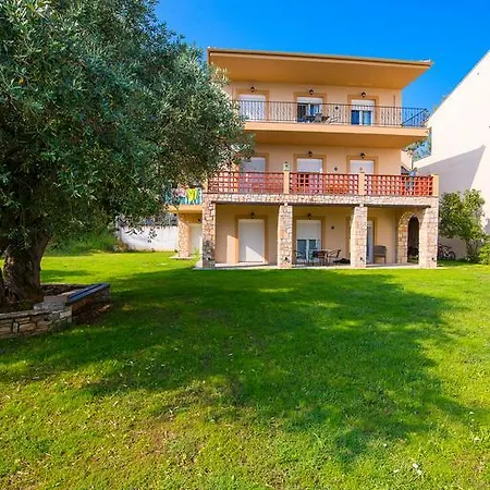 Kalliston شقة لايميناس